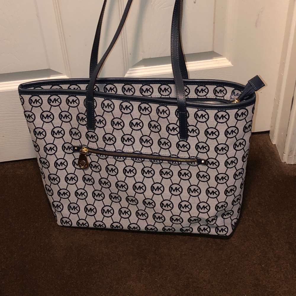 Michael Kors original large tote brand new with tags